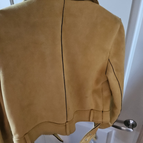 Yellow jacket Zara - Picture 3 of 4